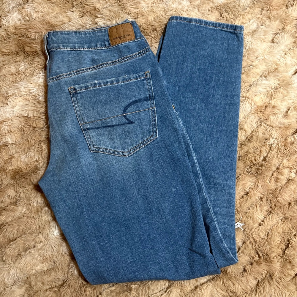 American Eagle Outfitters Ripped Jeans